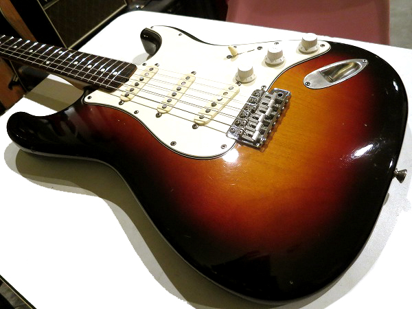 Fender Japan JVシリアル ST62-65 1982-1984年製 Japan Vintage 良好 